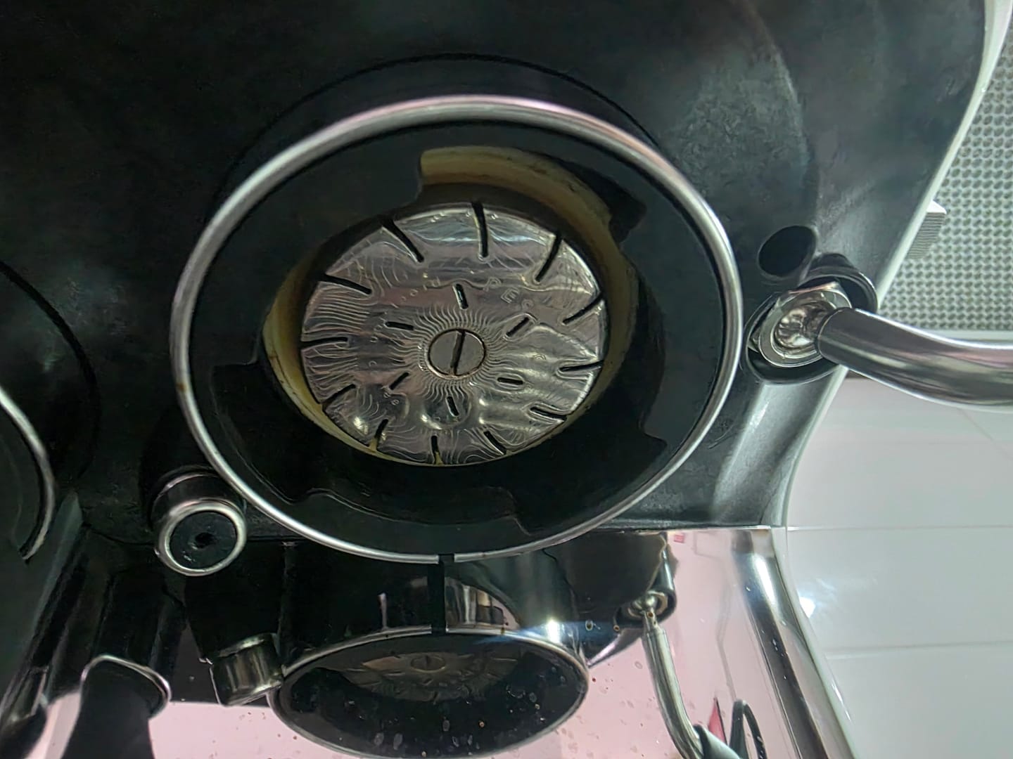 Customer photo review of High Diffusion Espresso Shower Screen - Breville