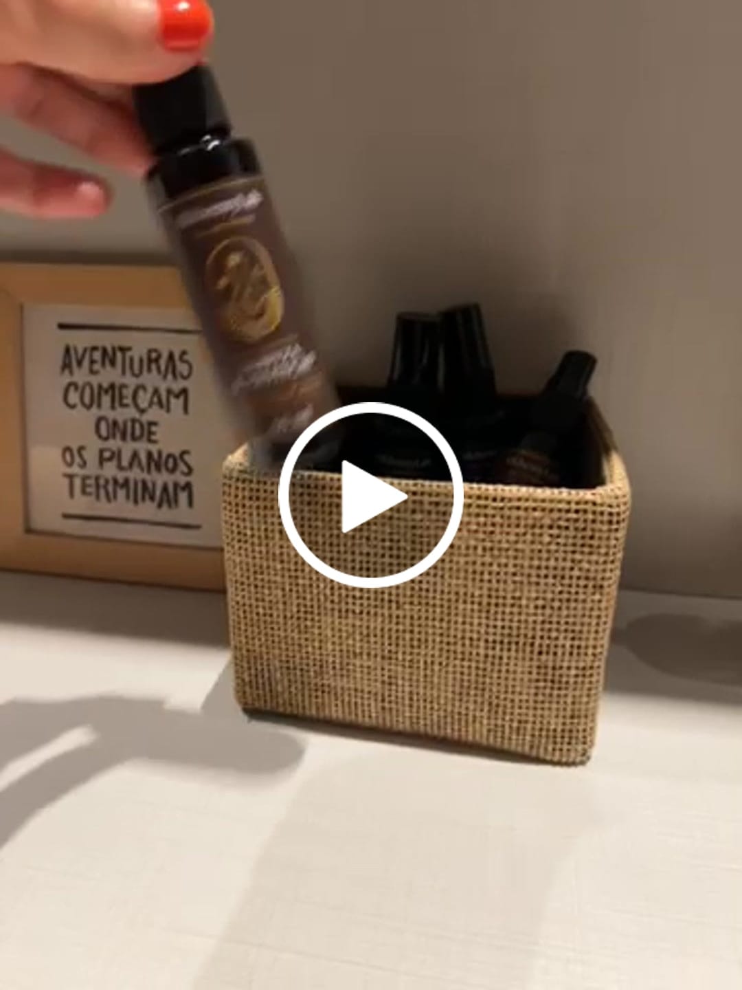 Customer video review of Kit 4 Sprays Ambientais 60ml + Necessaire