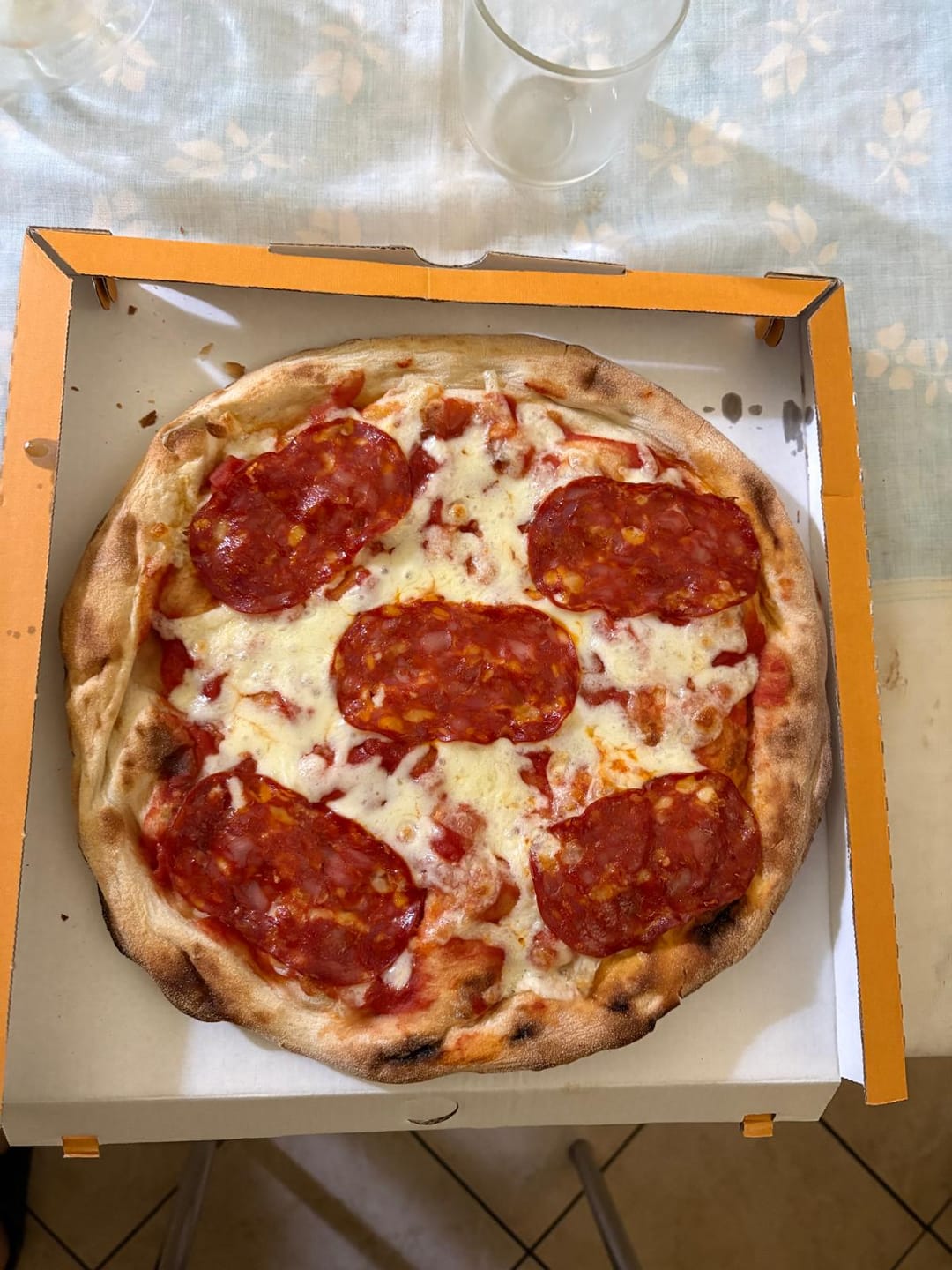 Customer photo review of "DAI, Dimmi che ti è venuta Voglia" BOX