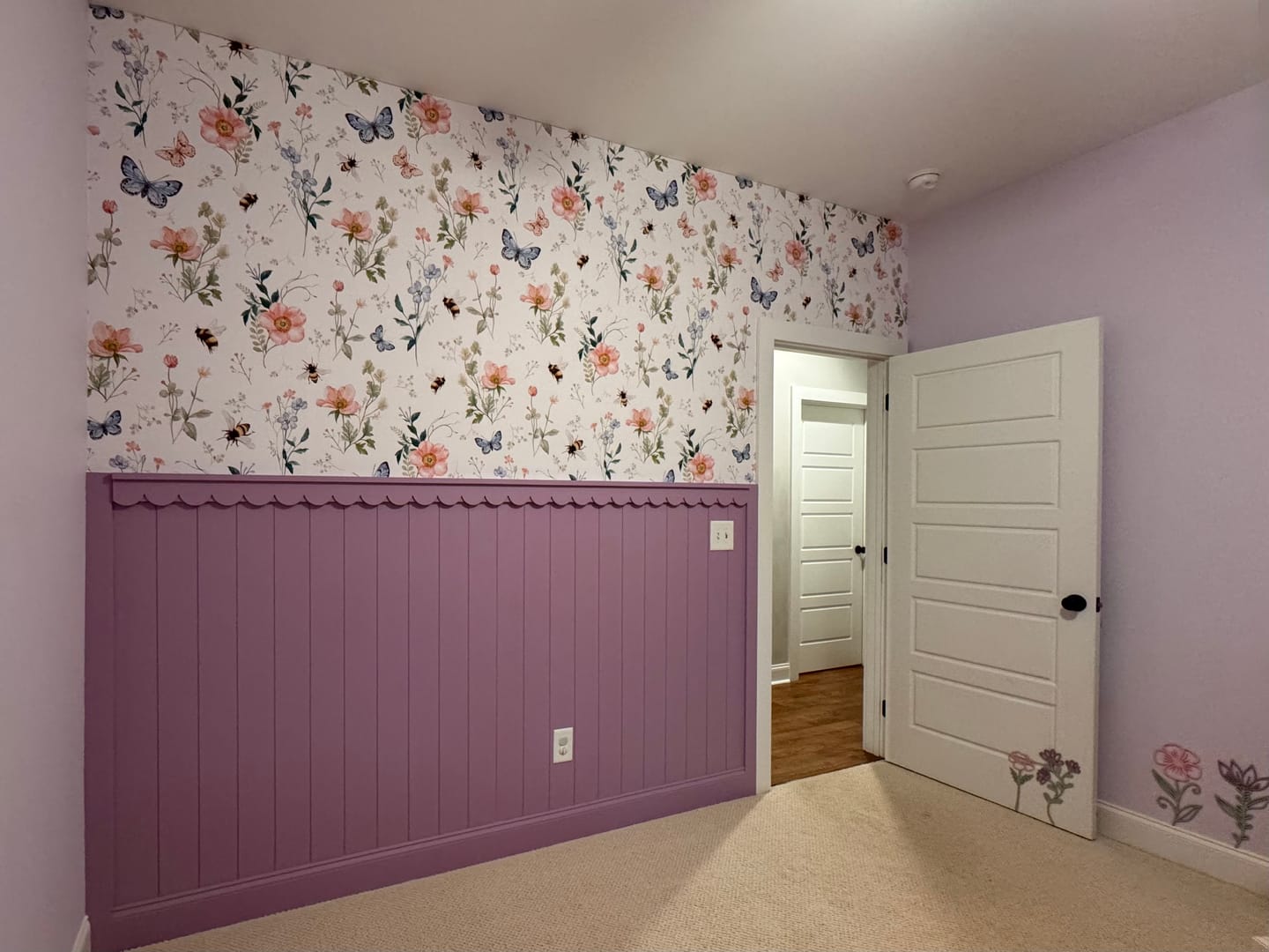 Customer photo review of Cosette Wallpaper by Clara McAllister