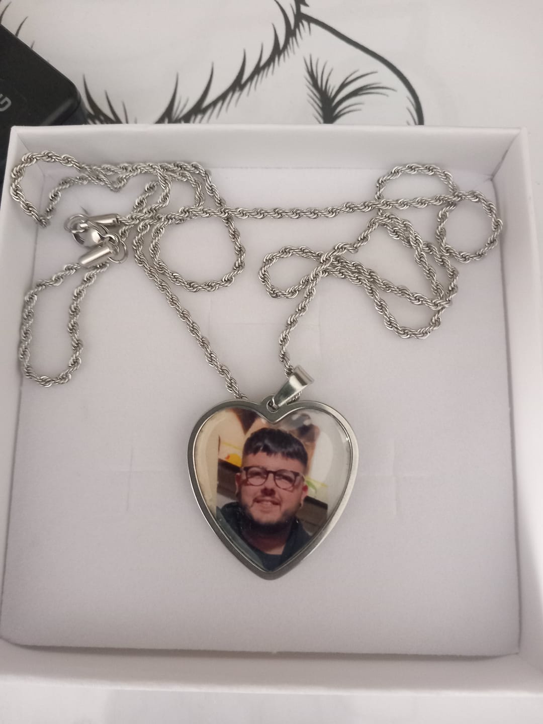 Customer photo review of Collana con Foto - Portami con Te