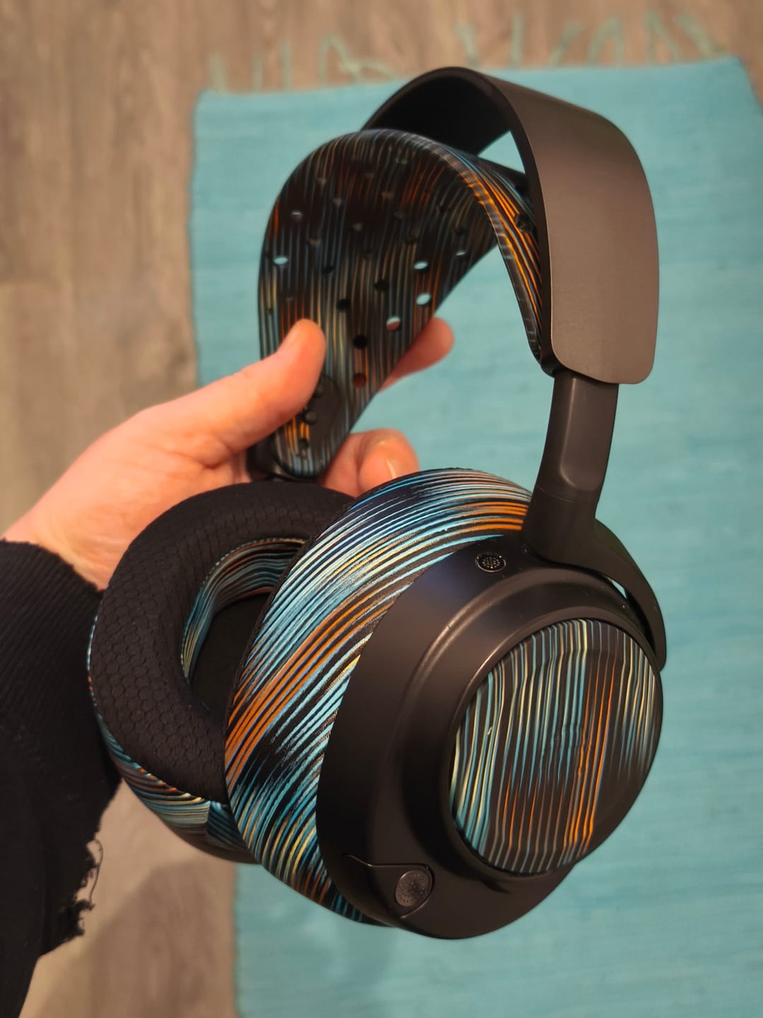 Customer photo review of Arctis Nova Pro Wireless, Nova Elite & Nova Pro Omni Mod Kit V2 – Wicked Cushions