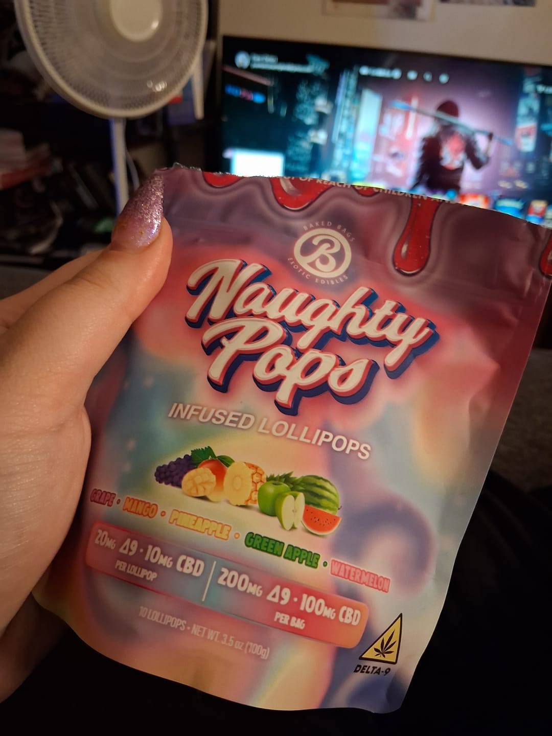 Customer photo review of 300mg Naughty Pops
