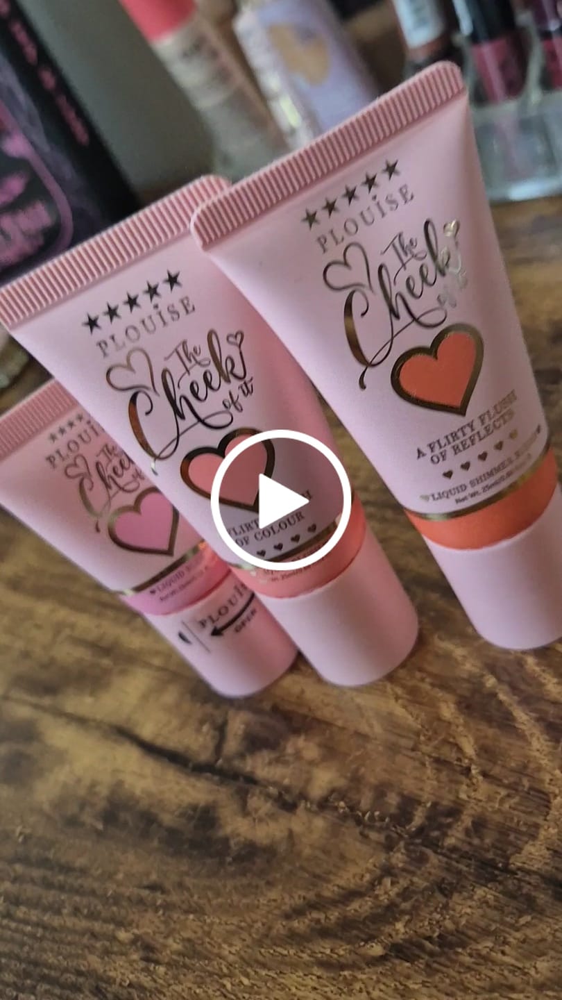 Customer video review of The Cheek Of It Liquid Blush