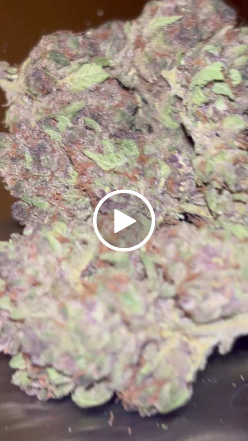 Customer video review of West West Brand - Red Velvet - 14 Grams - Hybrid