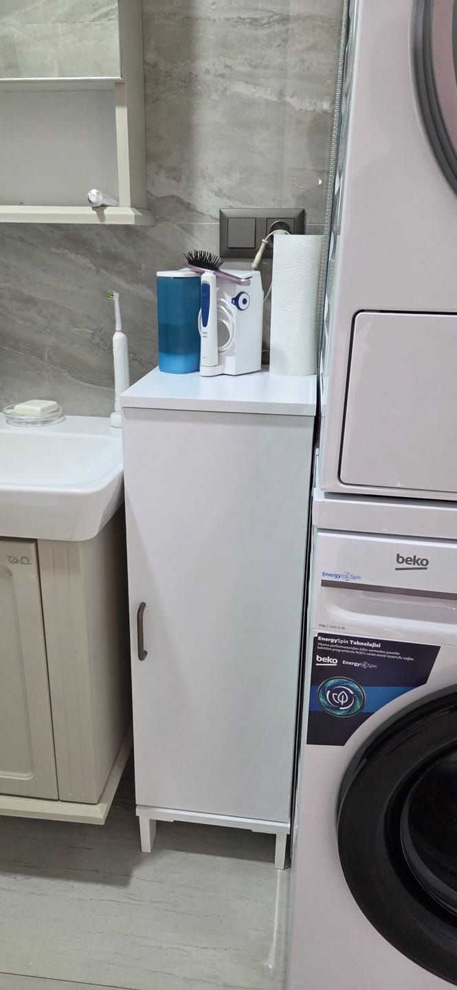 Customer photo review of Rani KC109 Banyo Dolabı Tek Kapaklı 2 Raflı Çok Amaçlı Dolap Beyaz