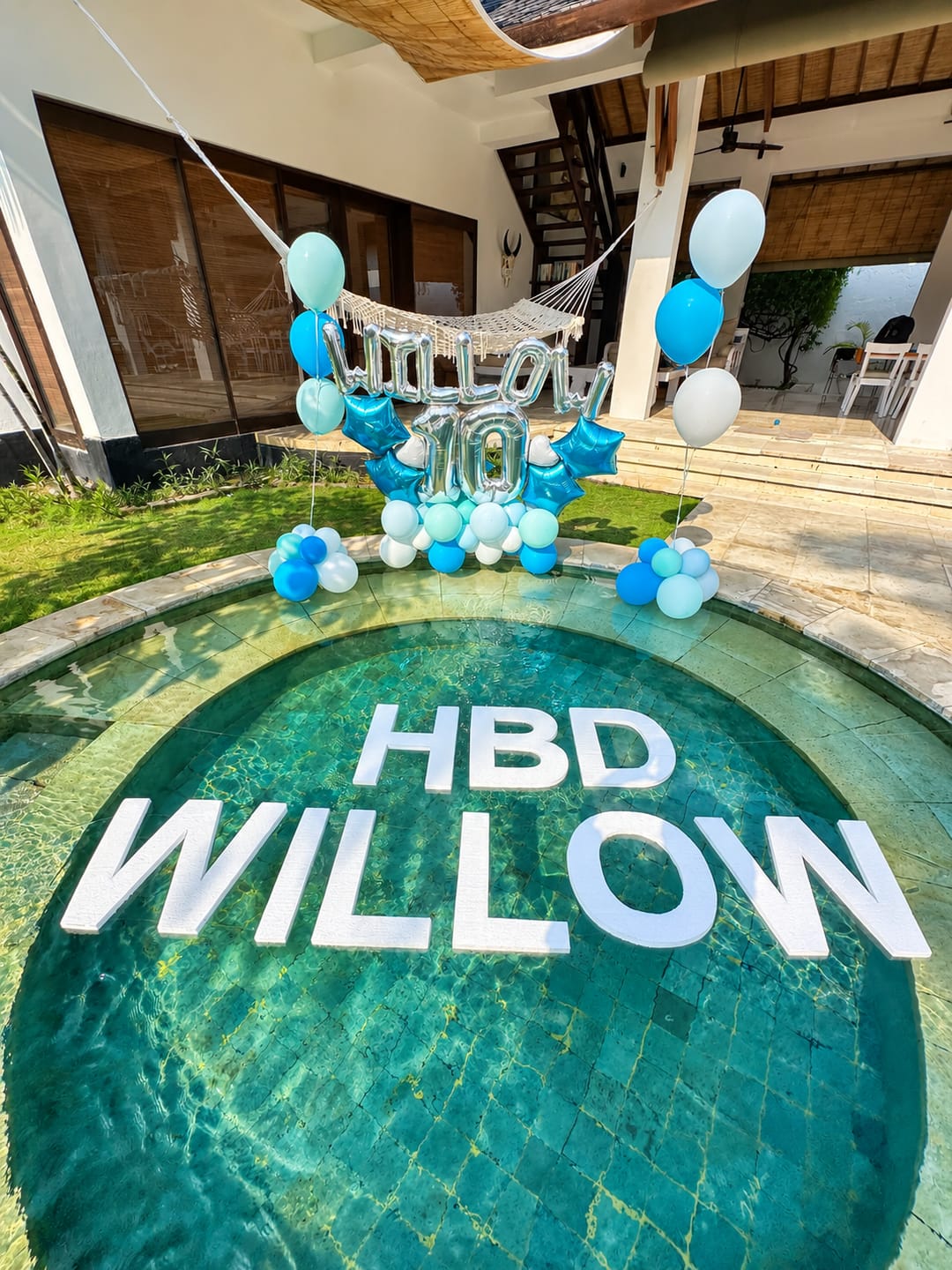 Customer photo review of 🎈 Pool Balloon Decoration Setup