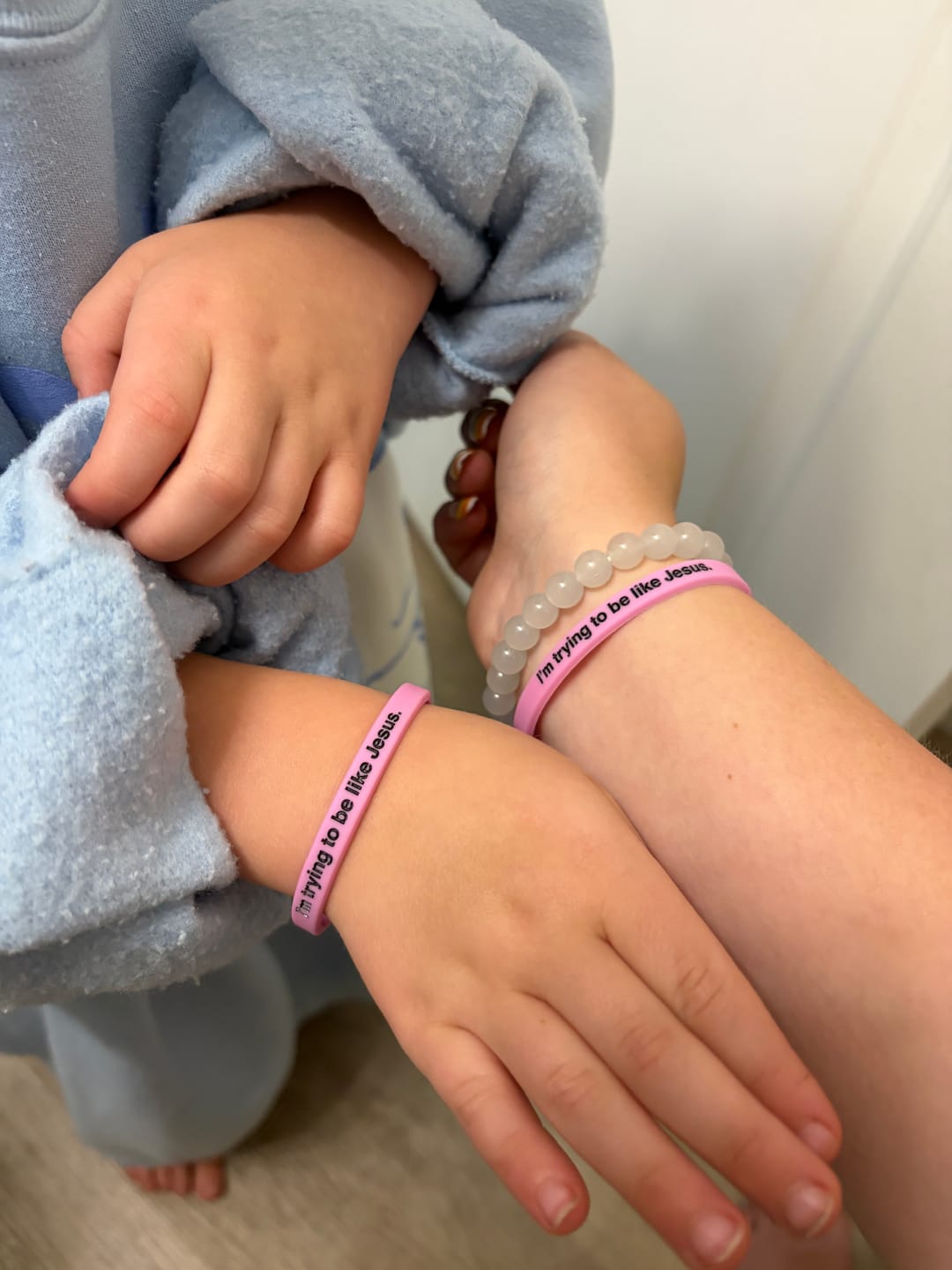 Customer photo review of WearWhen Kids: Like Jesus