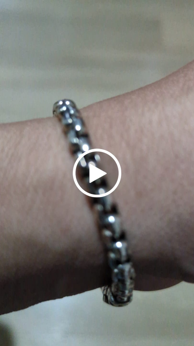 Customer video review of The Golden Tide Bracelet