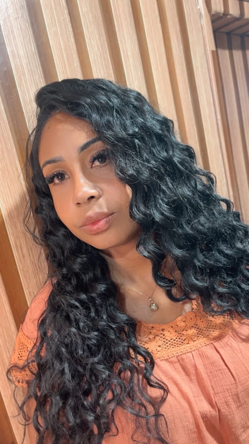 Customer photo review of Lace Front Tela HD Italia Castanho 4 Cacheada - Repartição Livre 13x4
