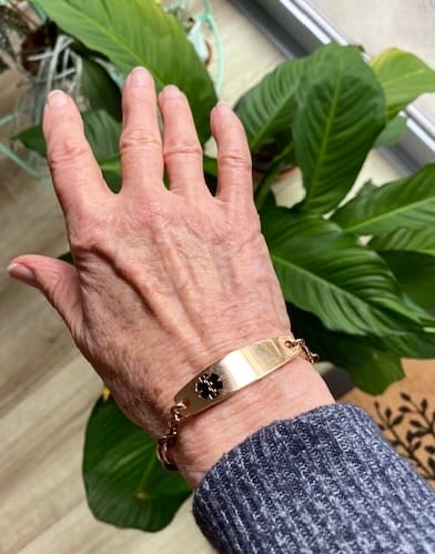 Customer photo review of Classic Rose Gold Medical Alert ID Chain Bracelet