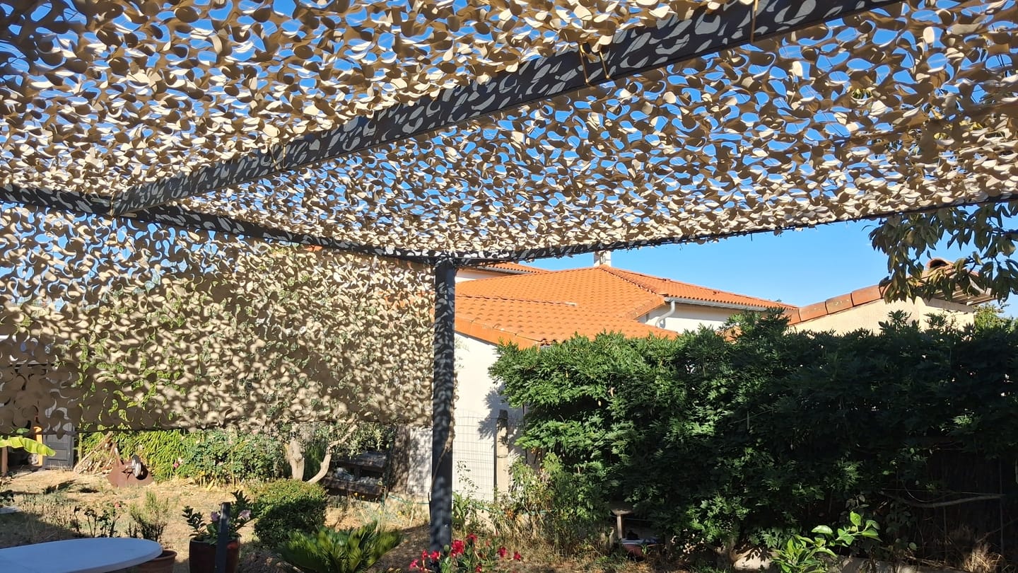 Customer photo review of Voile d'ombrage camouflage sable