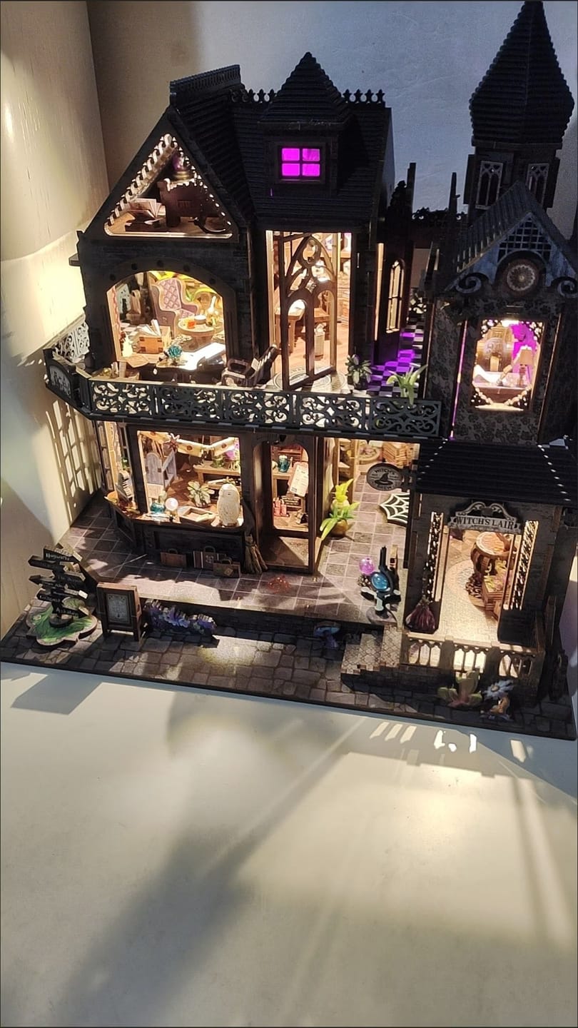 Customer photo review of Magic Castle