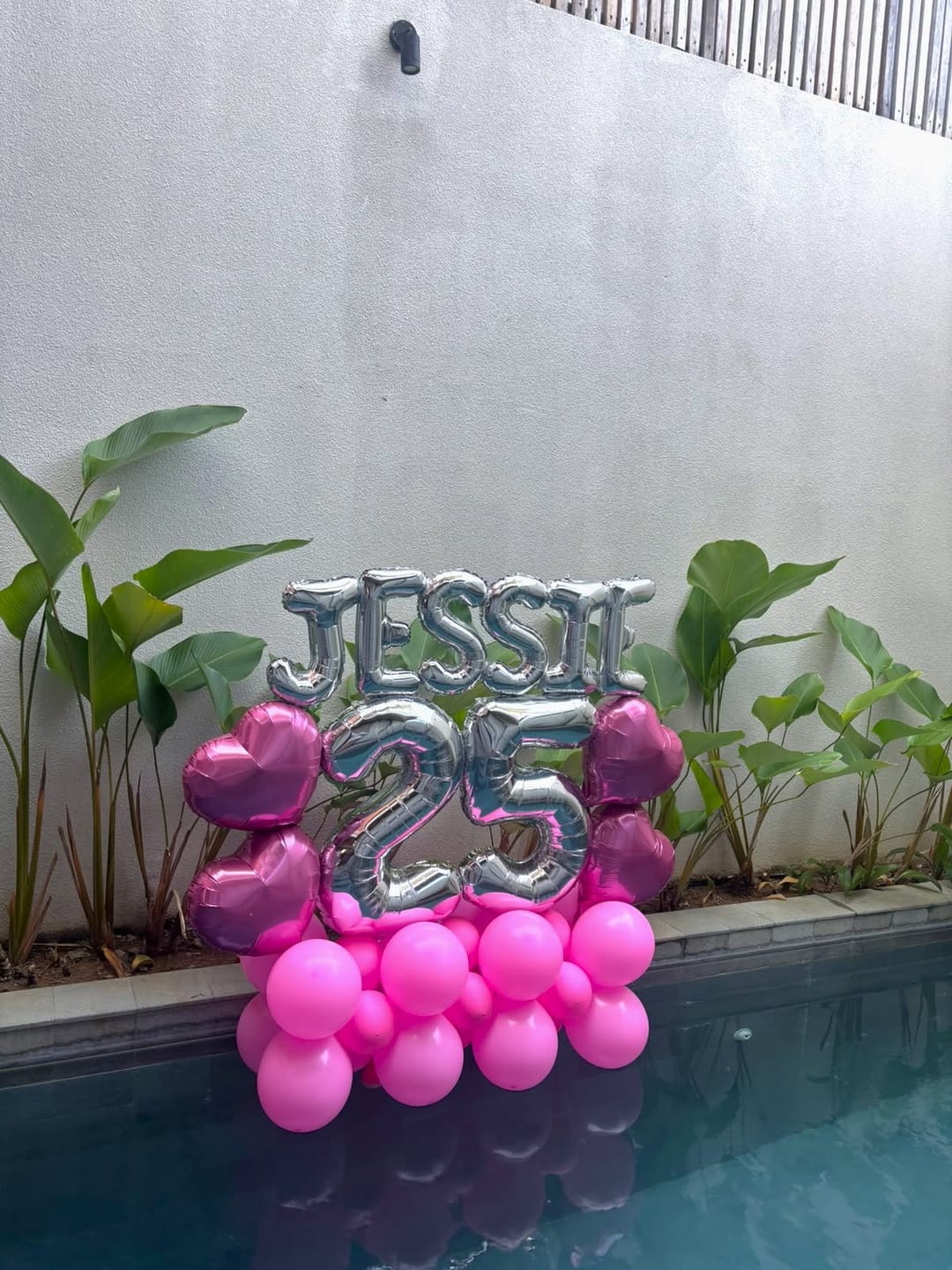 Customer photo review of 🎈 Pool Balloon Decoration Setup
