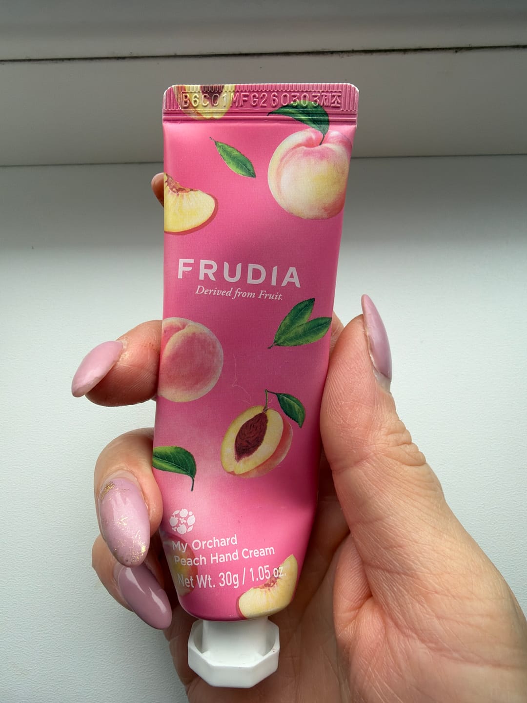 Customer photo review of Mitrinošs roku krēms Frudia My Orchard Hand Cream