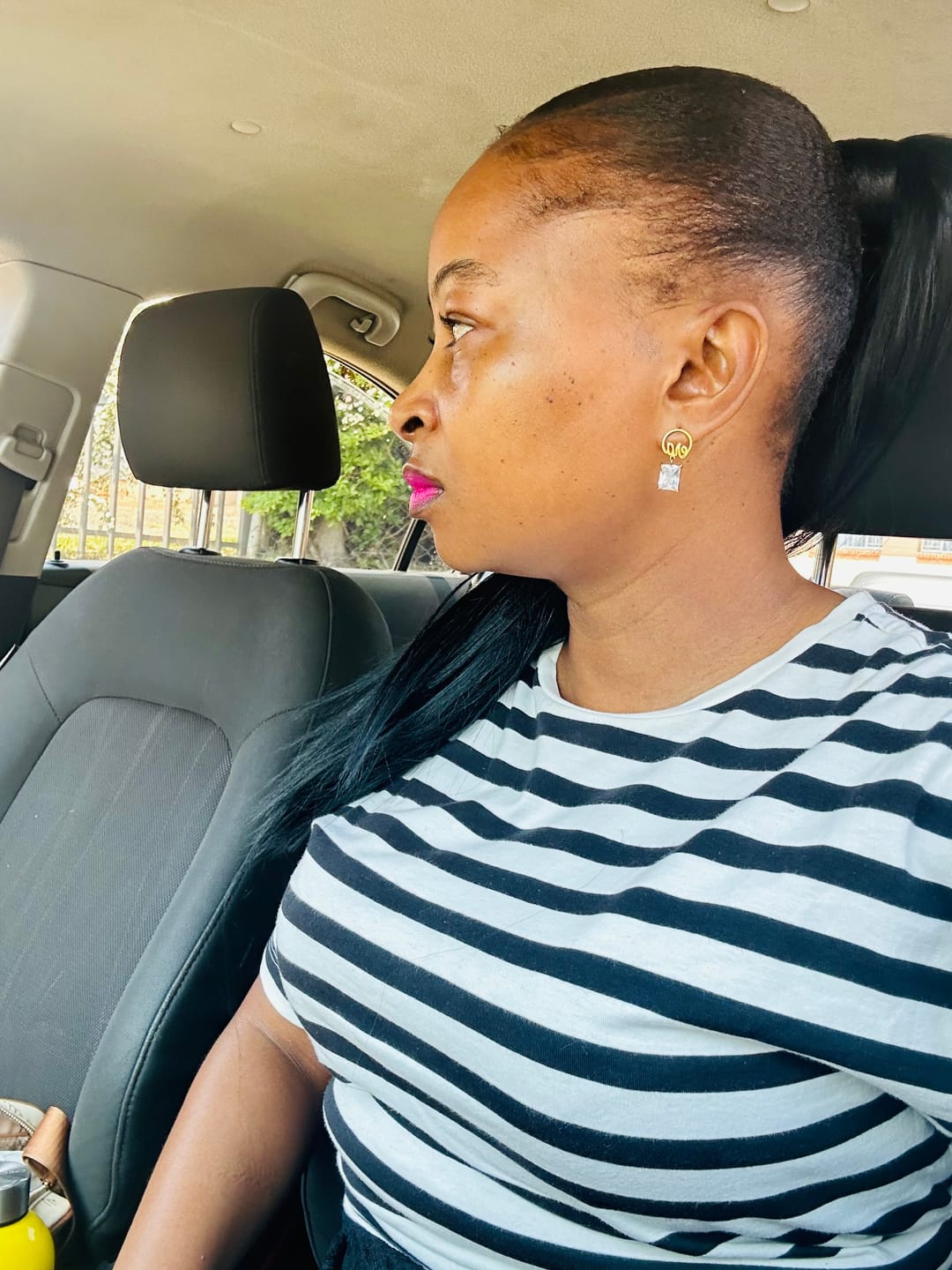 Customer photo review of Gold Era Square Drop Earrings