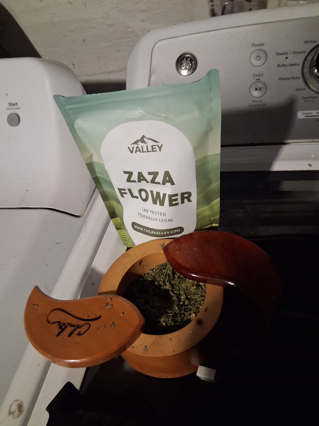 Customer photo review of (Buy 1 Get 2 Free) No2 New. Ice Cream Cake THCa Shake