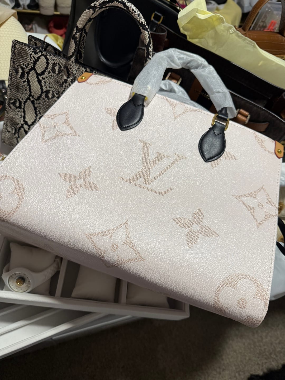 Customer photo review of Serenityll™ 100099 Luxury Bag 35 x 27 x 14 cm