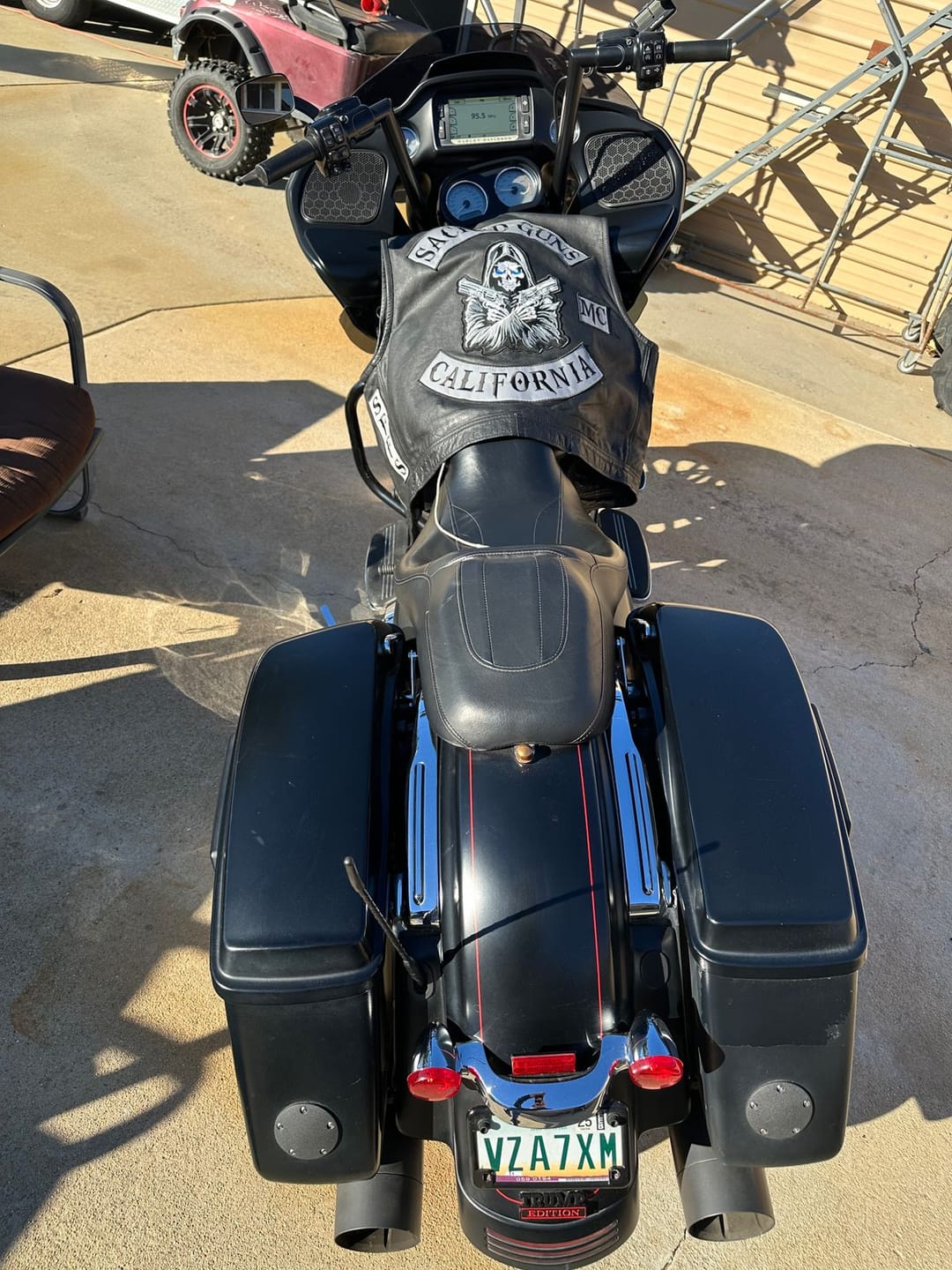 Customer photo review of K4 Intercom Modular Helmet with Bluetooth – 2-8 Riders Intercom