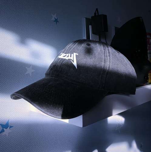 Customer photo review of Gorra Deslavada Yeezus