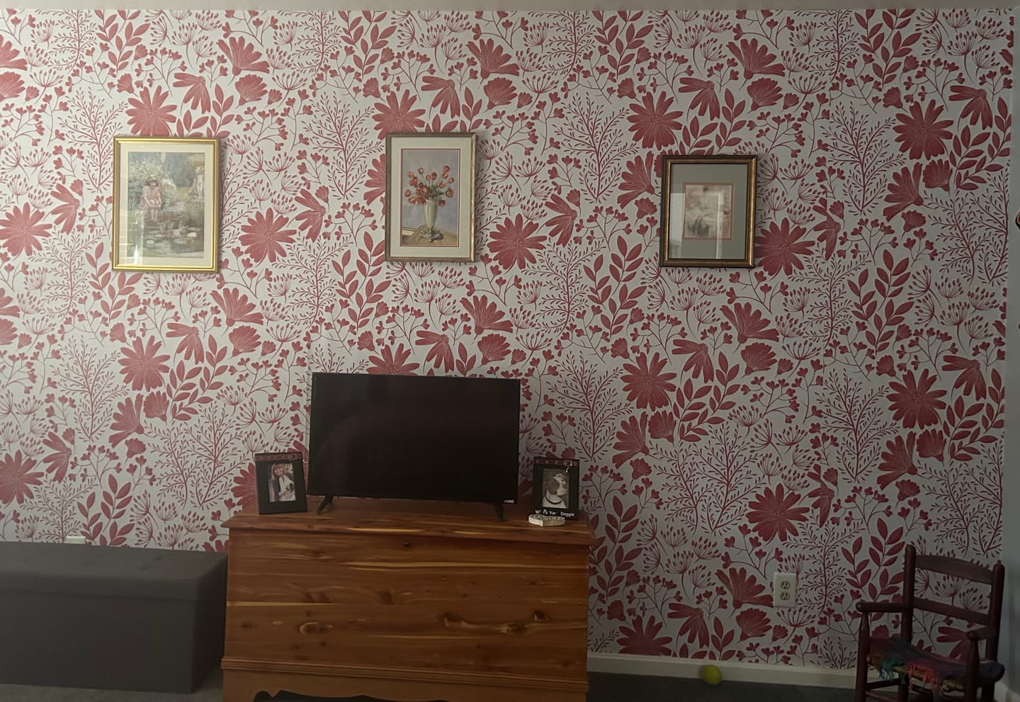 Customer photo review of Marissa - Pink Flower Chinoiserie Wallpaper