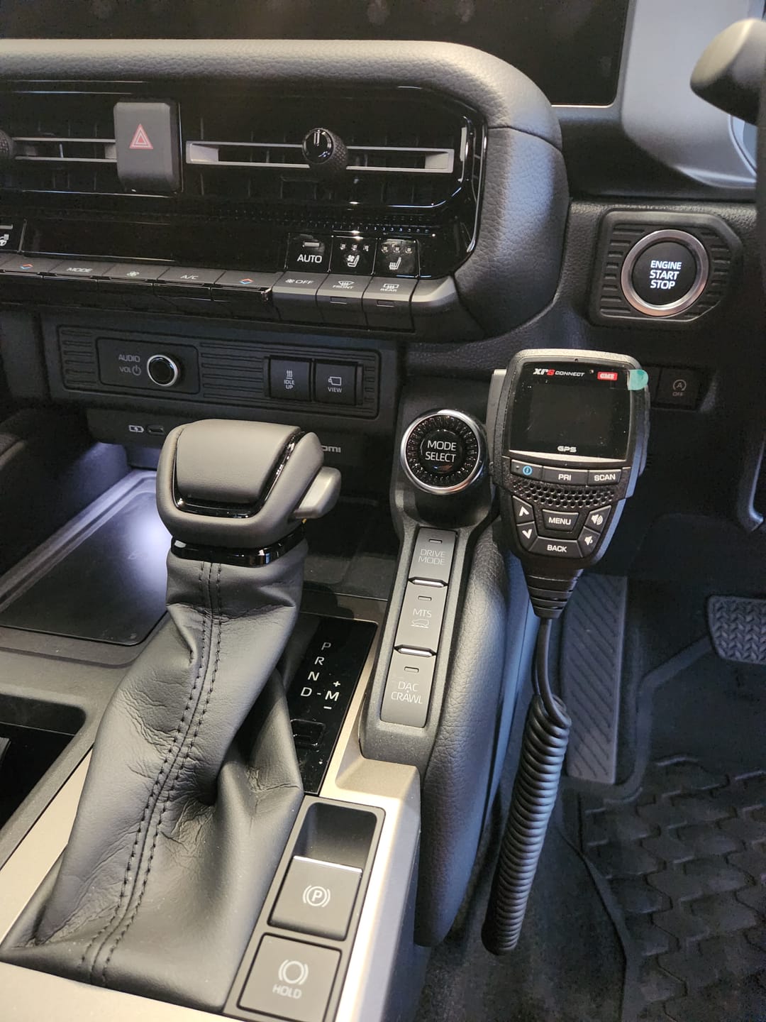Customer photo review of UHF Handpiece Mount - Prado 250 Series - Dash Mount