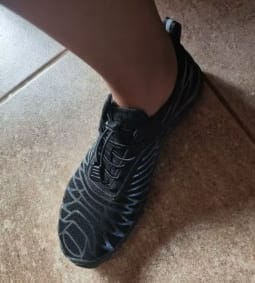Customer photo review of Zapatillas basic Go Unisex