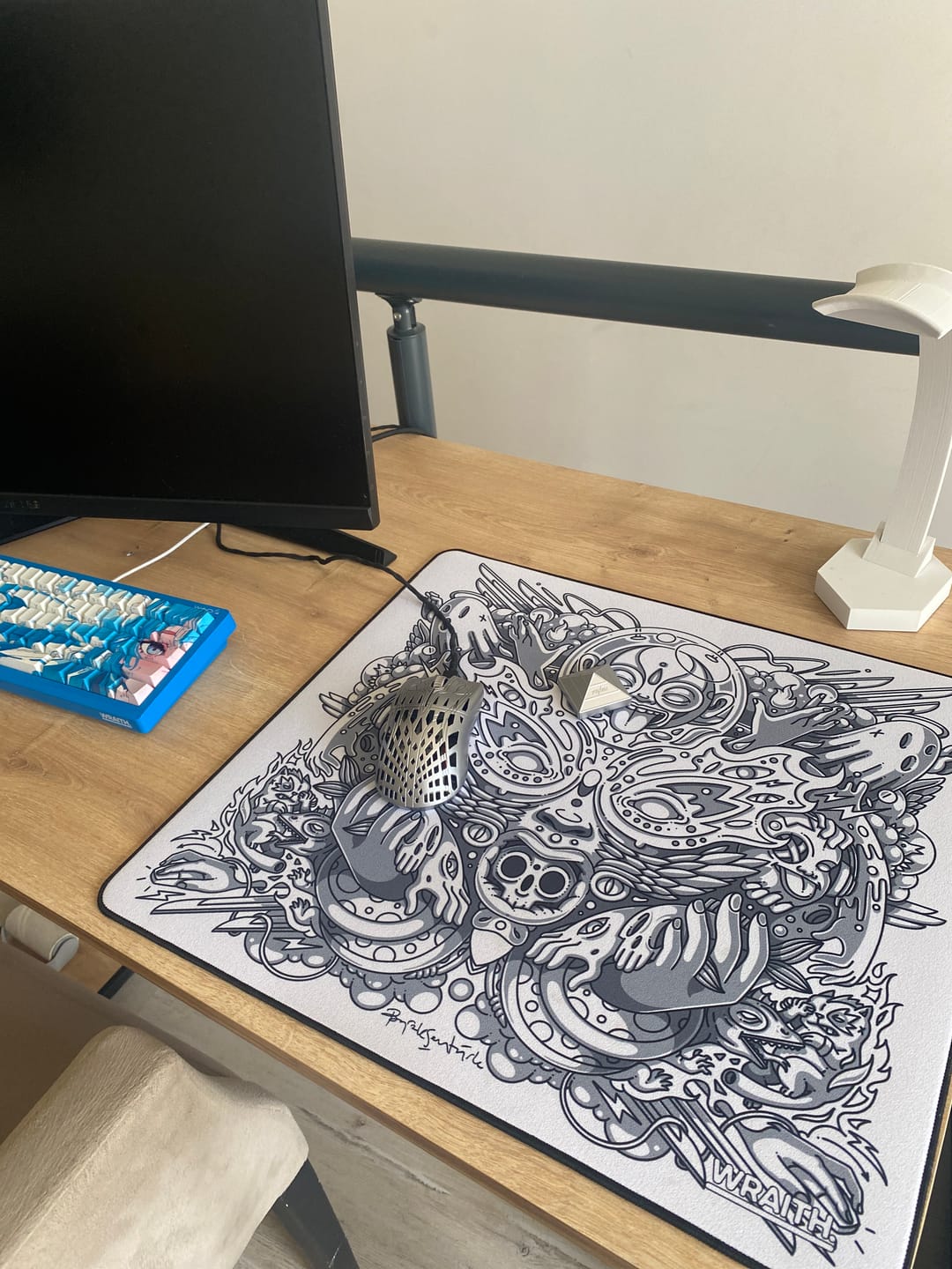 Customer photo review of Wraith Spirit of Aim Mousepad