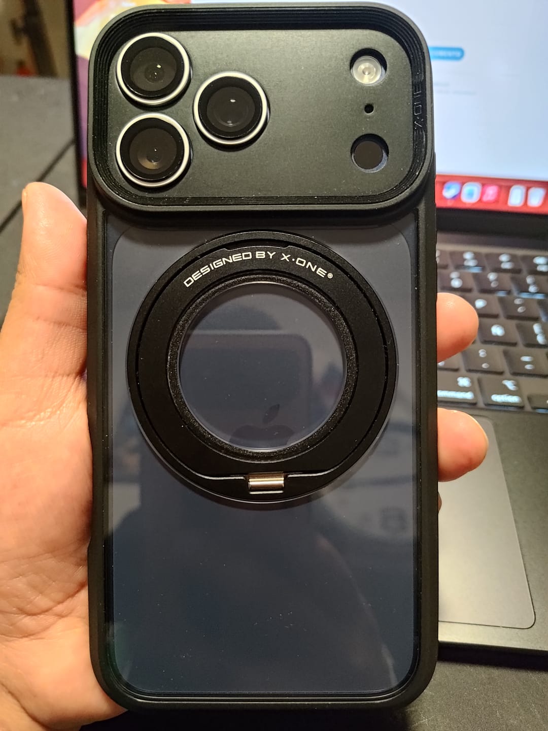Customer photo review of Carcasa DropGuard 2.0 Clear Ring para iPhone