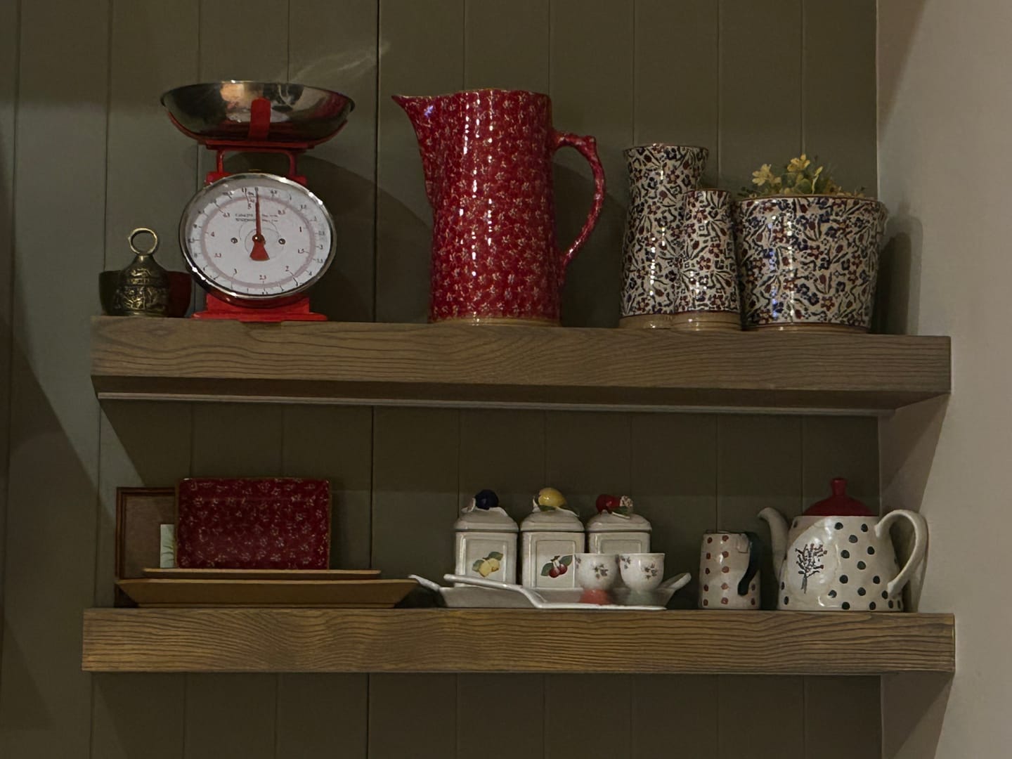Customer photo review of XL Jug | Lawn Red