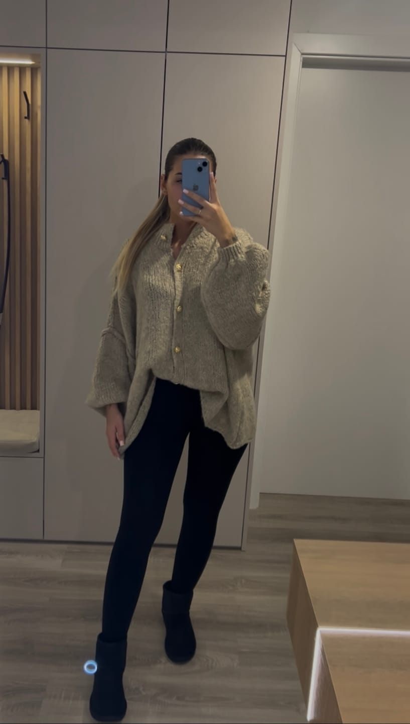 Customer photo review of Oversized Cardigan "CozyGlam"