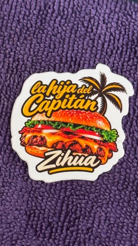 Customer photo review of ¿Cuántos stickers quieres? ECO C