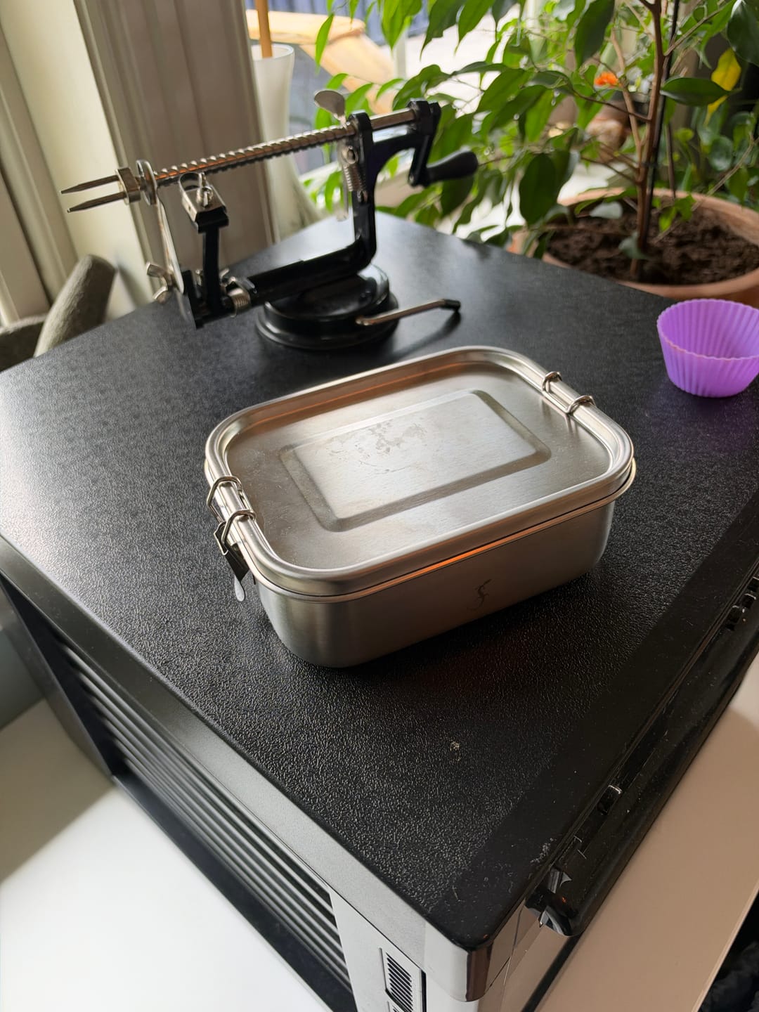 Customer photo review of Matboks i rustfritt stål med vippelås, 0,8 liter