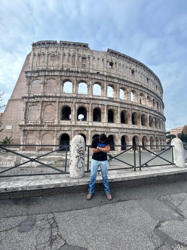 Customer photo review of Travis Scott Utopia Circus Maximus 2023 Tour Black