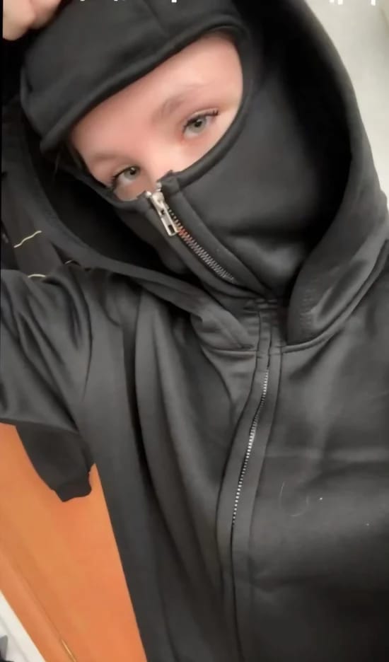Customer photo review of Ninjaclava™ 3 İplik Kar Maskeli Ninja Hırka Polar