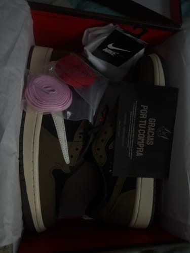Customer photo review of Jordan 1 Retro Low OG SP Travis Scott Mocha