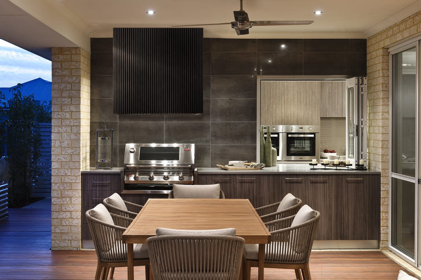 Customer photo review of Prime Custom Outdoor Black Ribbed Stainless Steel Stove Range Hood PS5-C10