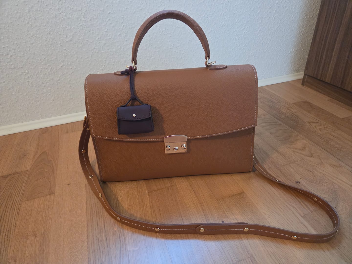 Customer photo review of DIY-Box: The Business Bag *Runde Klappe*