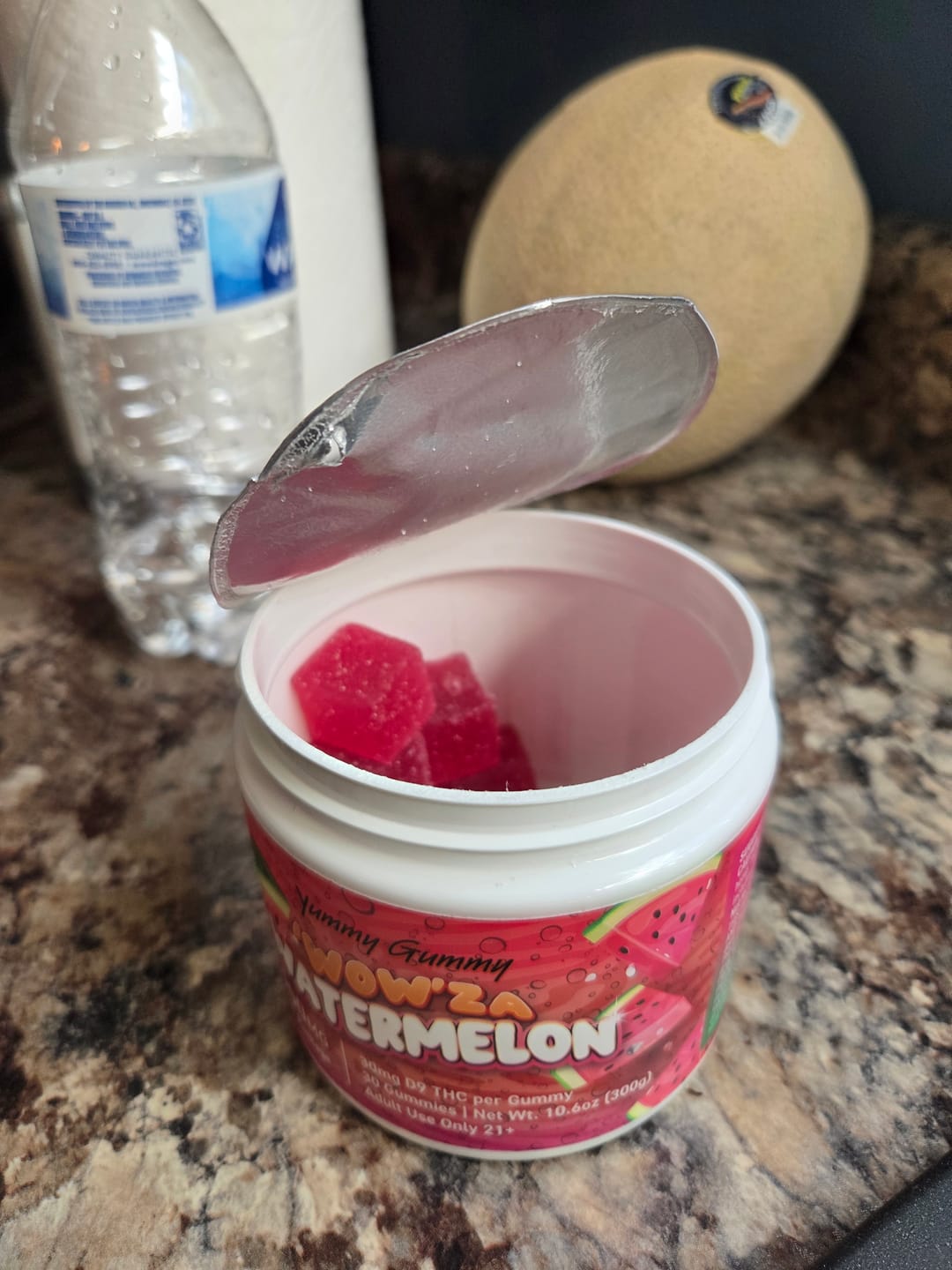 Customer photo review of 900MG Yummy Gummy D9