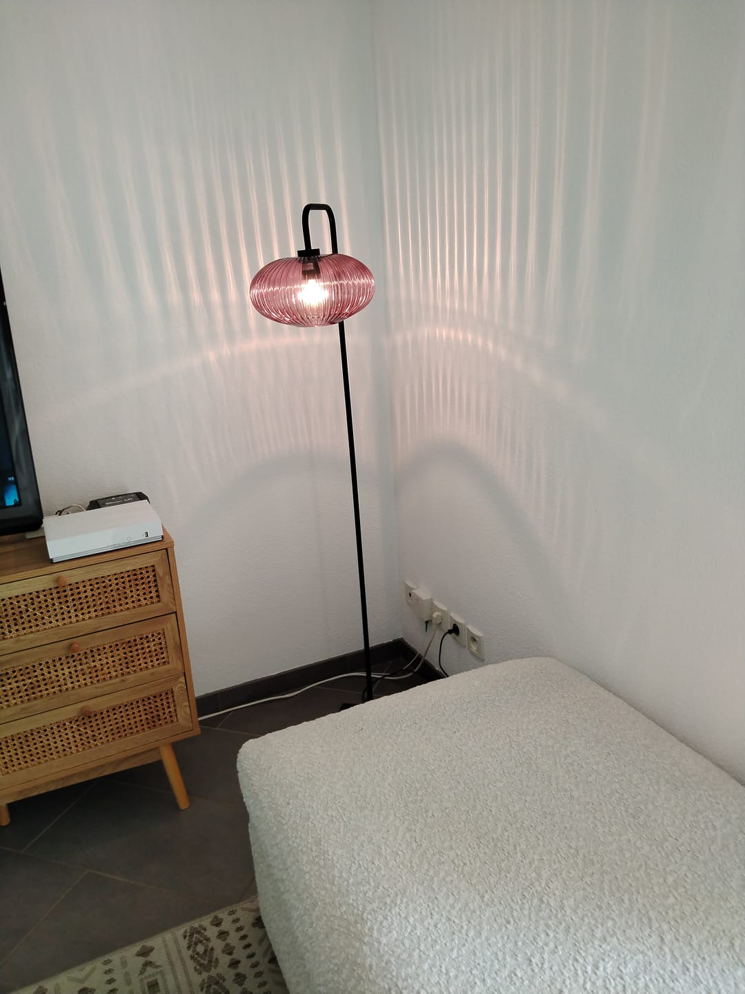 Customer photo review of Lampadaire en verre vintage CRISTALI | A personnaliser