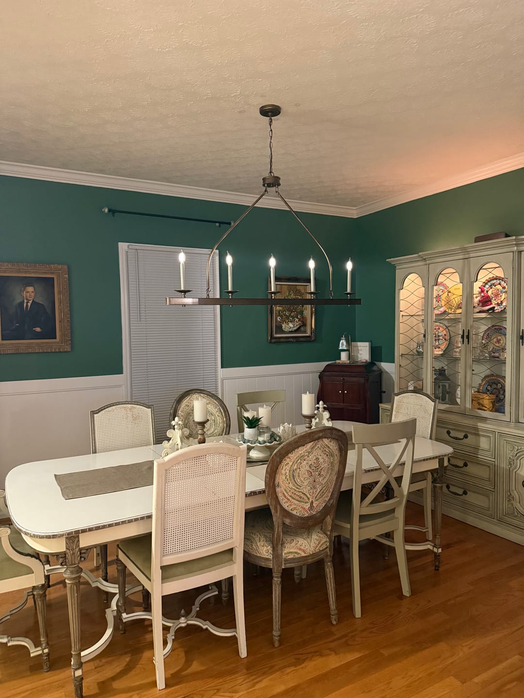Customer photo review of 5-Light French Distressed Gold Candle Linear Island Chandelier