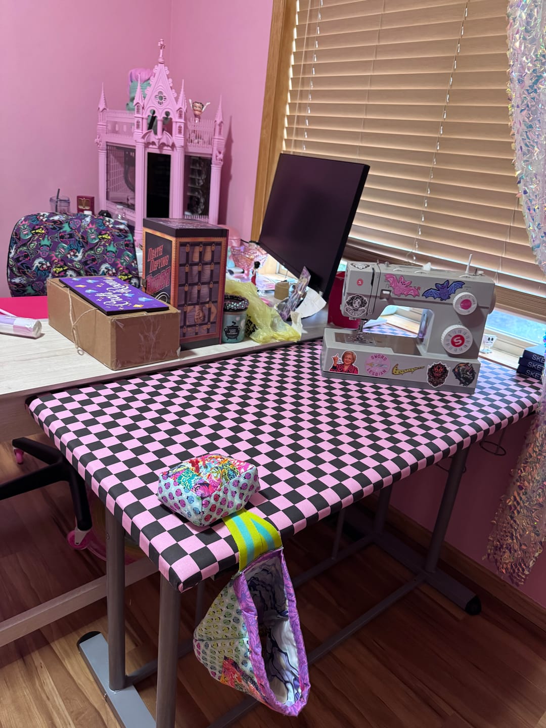 Customer photo review of Checkered Basics Fabric - Cupid Pink on Black