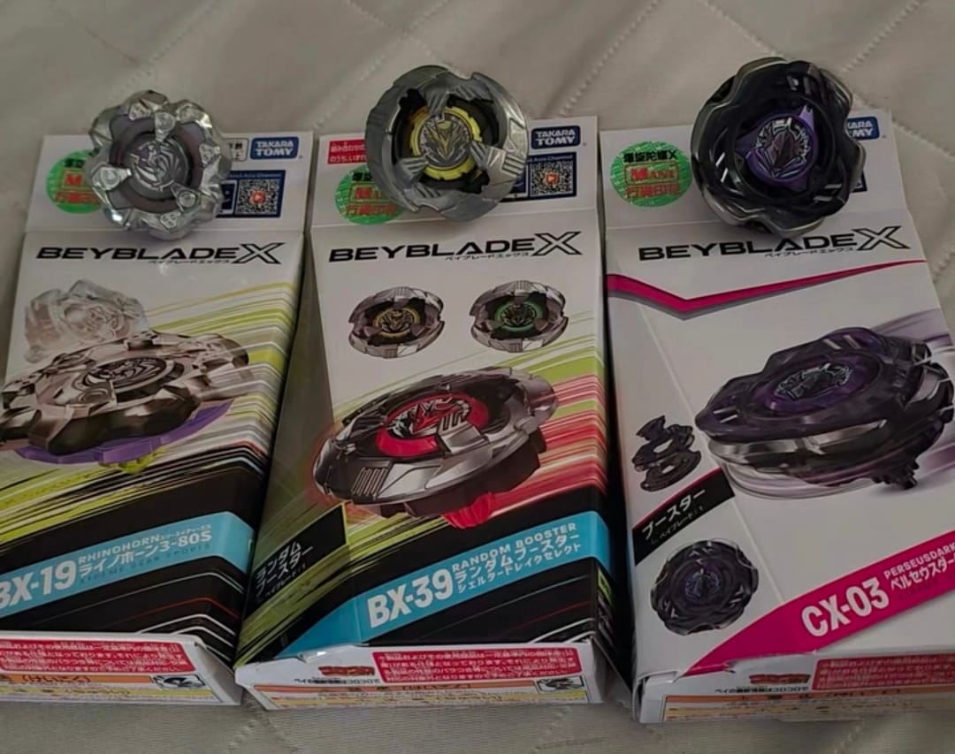 Customer photo review of Takara Tomy Beyblade X CX-03 PerseusDark B6-80W