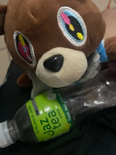 Customer photo review of Peluche oso Graduation Kanye West