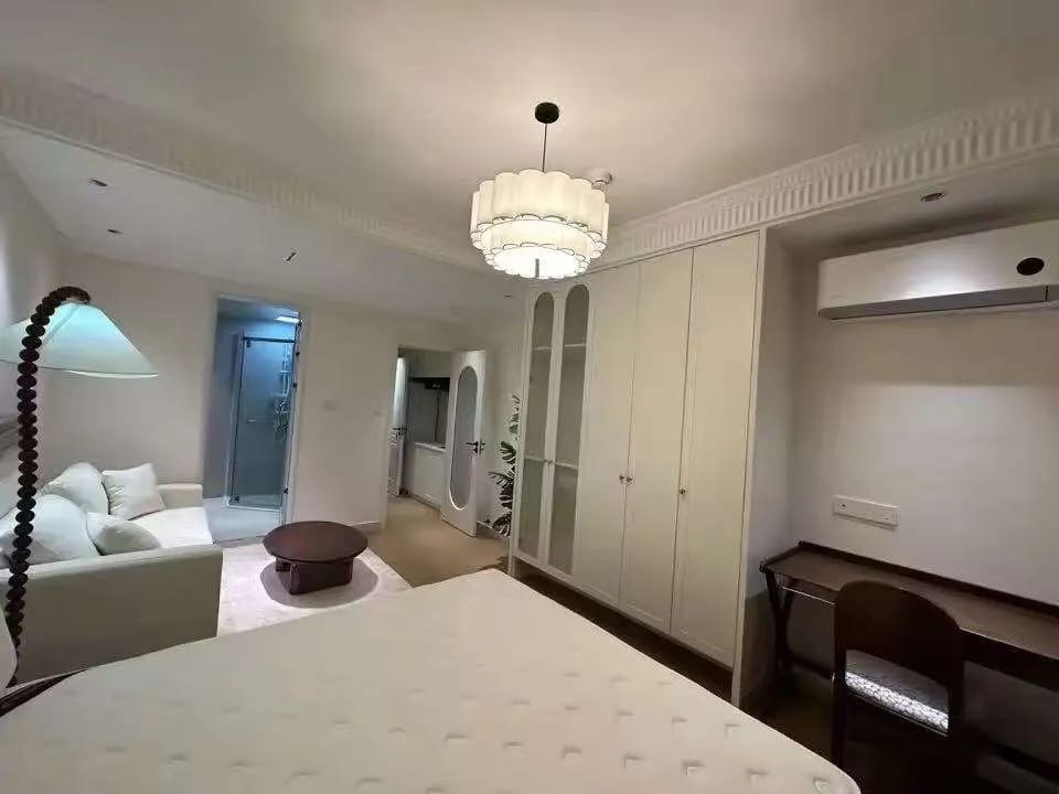 Customer photo review of Ceiling Light, Fluted Fabric Shade, 45 to 65 cm Wide