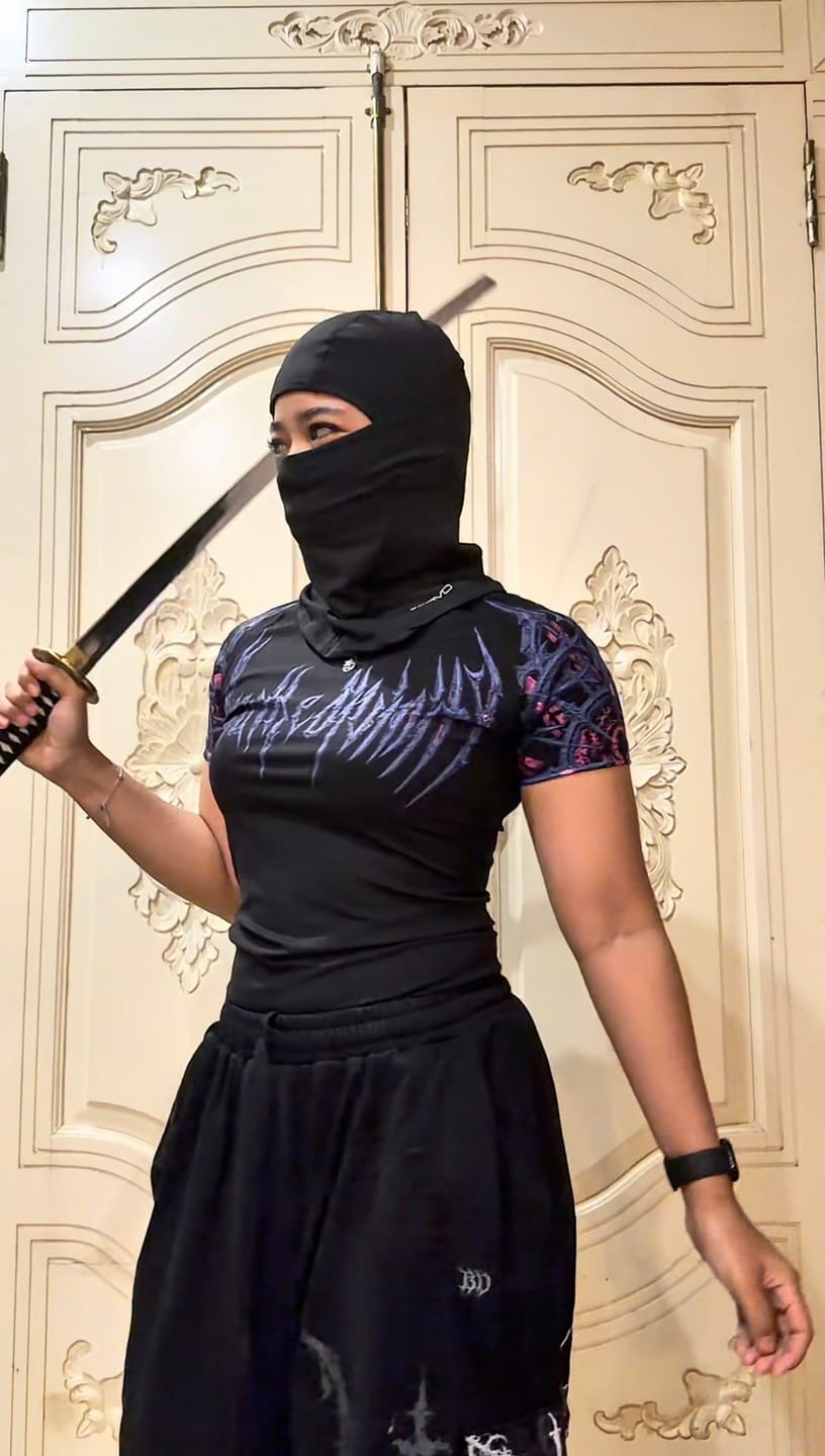 Customer photo review of Void Tech™ BloodBorne shortsleeve Compression [BLOOD BORNE]