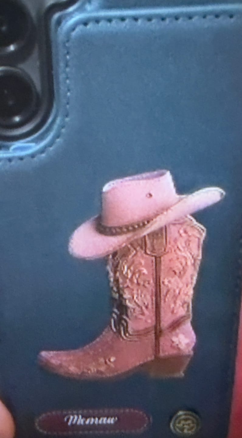 Customer photo review of Western Spirit - Cowgirl Boots Personalized Leather Wallet Phone Case