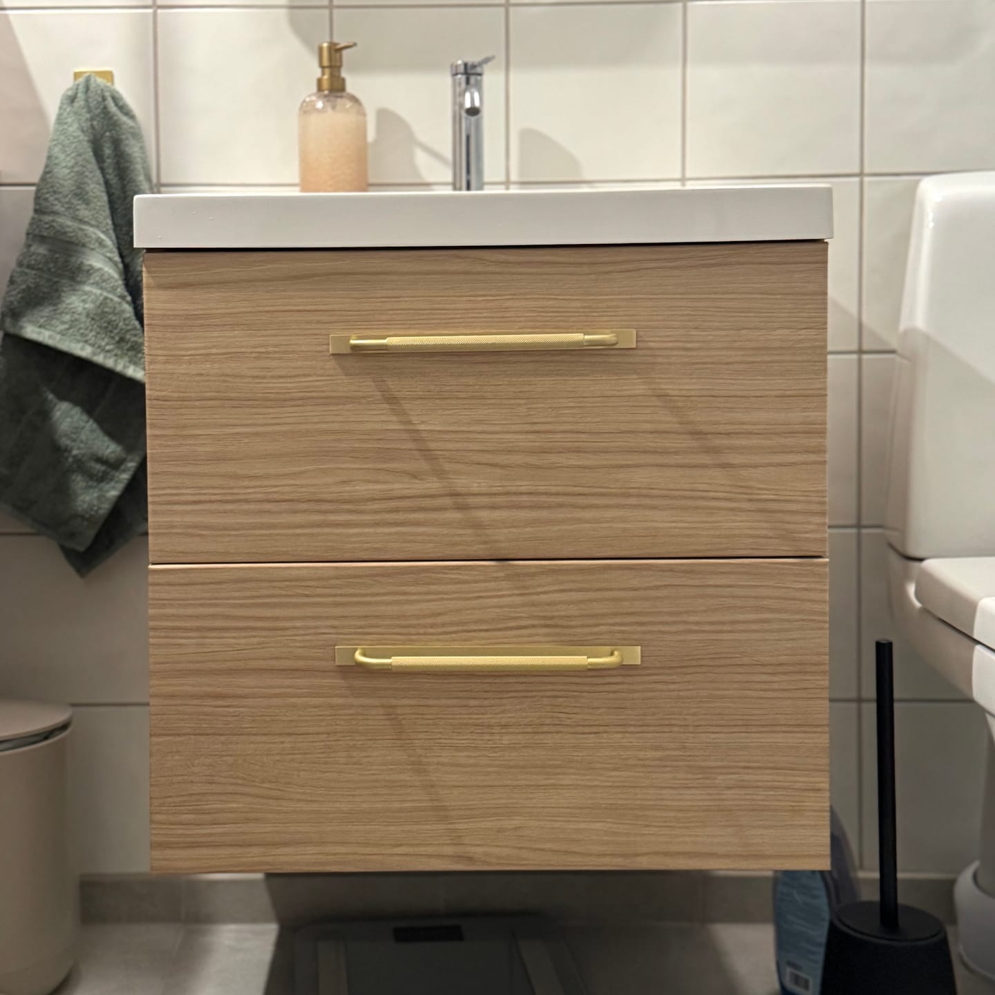 Customer photo review of Tropea Oak kontaktplast