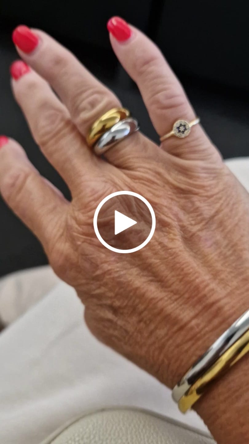 Customer video review of Marbella Cuff Bracelet (Bundle)