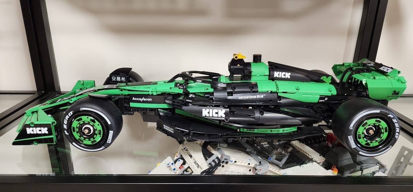 Customer photo review of Kick Sauber F1 Team C44